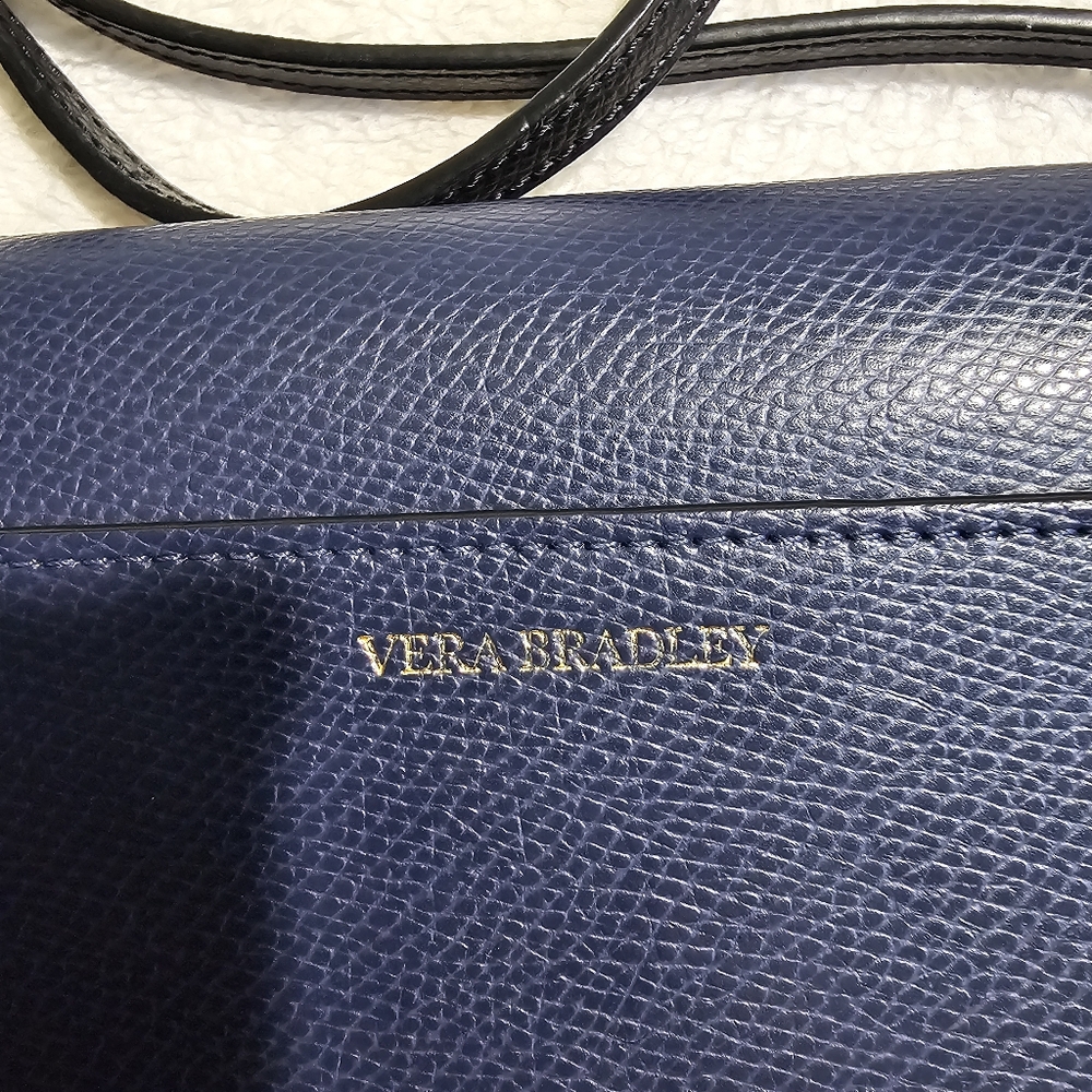 Vera Bradley leather crossbody - Picture 6 of 11